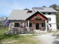 b 250 150 16777215 00 images P9201817AB 2015